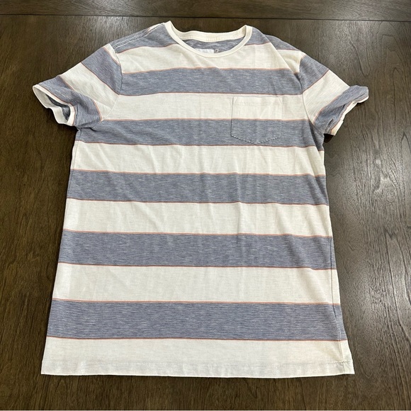 Goodfellow & Co Other - Goodfellow & Co. Men’s Size Medium White with Blue Orange Stripes Pocket Tee